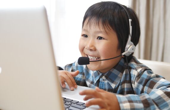 生徒様が勉強に取り組む様子が体験参加で掴めます | 京都のそろばん教室・そろばん学院タイムレスの多彩なサービス